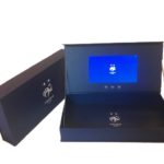 Coffret vidéo 10" - ouvert fermé