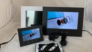 Presentoirs vidéo pret à poser